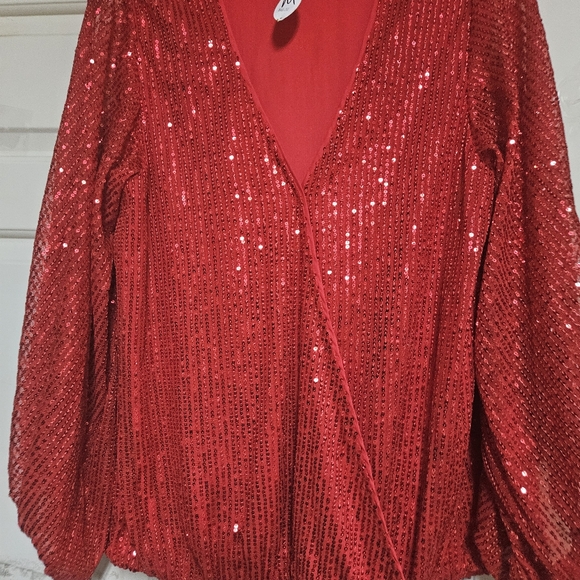 Red Sequin Women's Top - Picture 2 of 6